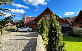 Гостинний двір Каспій